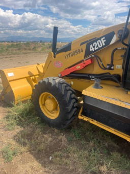 
										2015 CAT 420F Backhoe full									