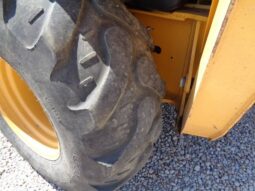 
										2019 Deere 410L Backhoe full									