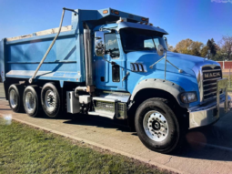 
										2019 Mack Granite Dump Truck full									