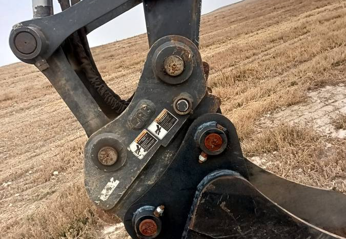 
								2021 John Deere 85G Excavator full									