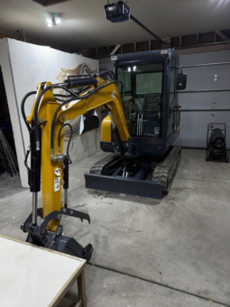 
										2025 AGT Industrial MY50R Mini Excavator full									