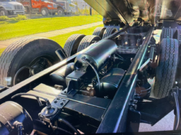 
										2019 Mack Granite Dump Truck full									