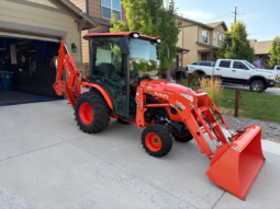 
										2023 Kubota LX 3310 Backhoe full									