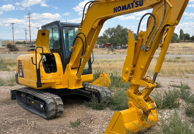 
								2015 Komatsu PC56 Excavator full									