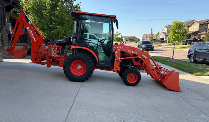 
								2023 Kubota LX 3310 Backhoe full									