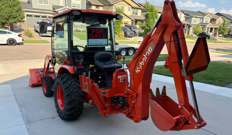 
								2023 Kubota LX 3310 Backhoe full									