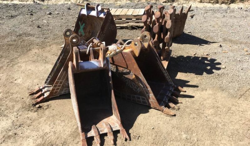 
								2010 Case 580 Backhoe full									