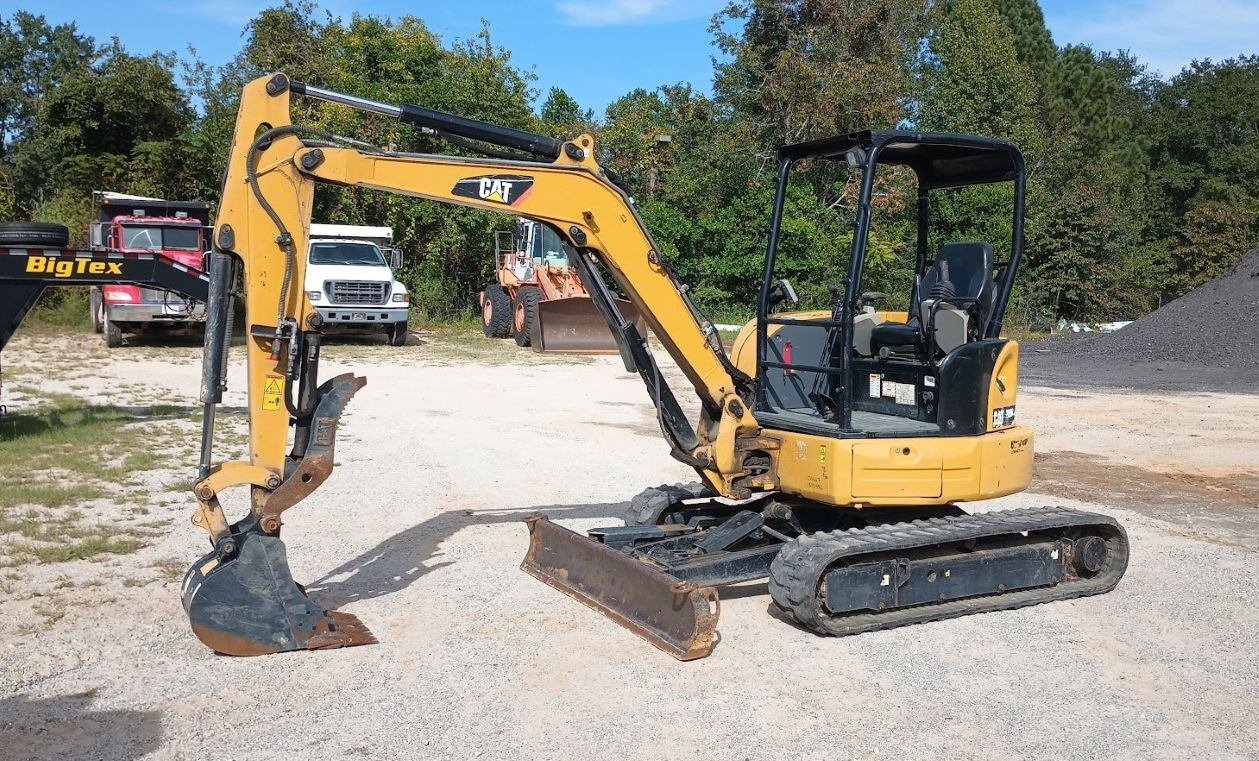 2017 Caterpillar 304E2 CR Mini Excavator