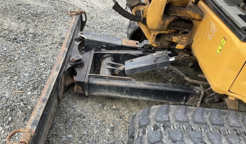 
								2017 Caterpillar 304E2 CR Mini Excavator full									