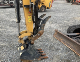 
										2017 Caterpillar 304E2 CR Mini Excavator full									