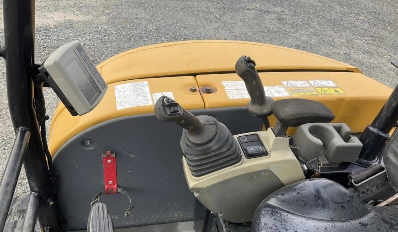 
								2017 Caterpillar 304E2 CR Mini Excavator full									