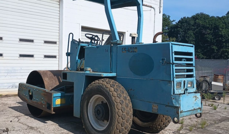
								1990 Caterpillar CS433B Soil Compactor full									