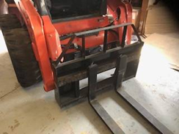 
										2018 Kubota SSV75 Skid Steer full									