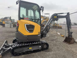 
										2022 VOLVO ECR25 Mini Excavator full									