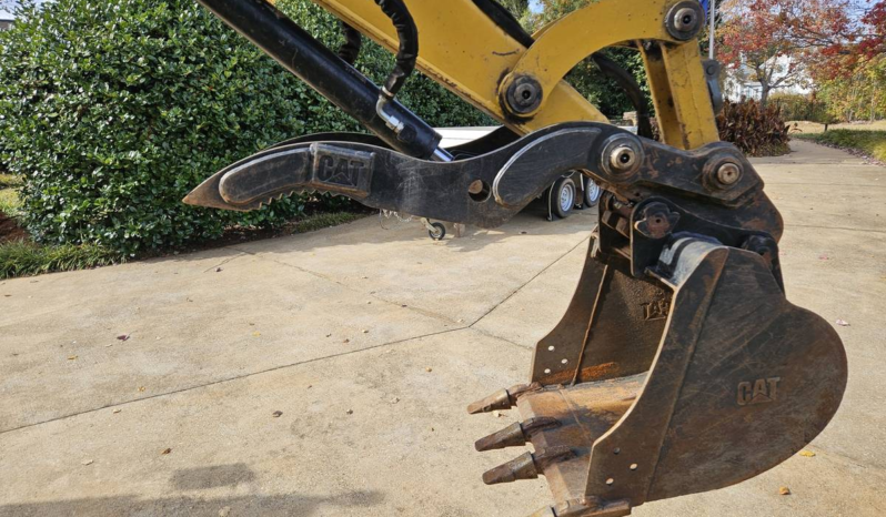 
								2017 Cat 305.5 e2 CR Mini Excavator full									