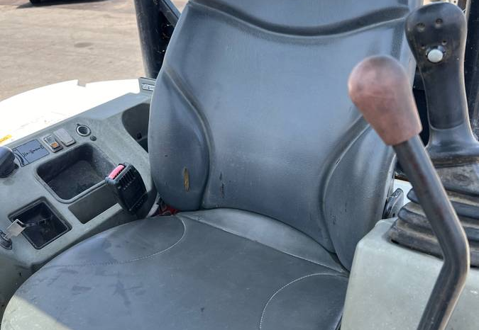 
								2016 Bobcat E50 Mini Excavator full									