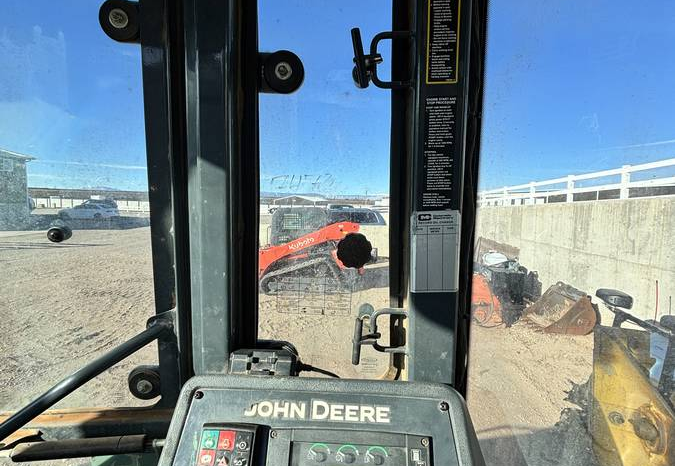 
								2013 John Deere 410 K Backhoe full									