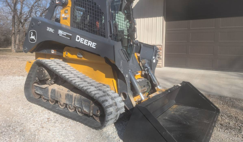 
								2023 Deere 331G Skid Steer full									