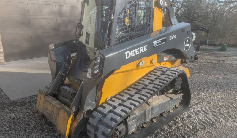 
								2023 Deere 331G Skid Steer full									