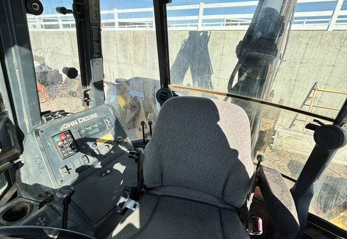 
								2013 John Deere 410 K Backhoe full									