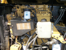 
										1999 Caterpillar TH83 Telescopic Forklift full									