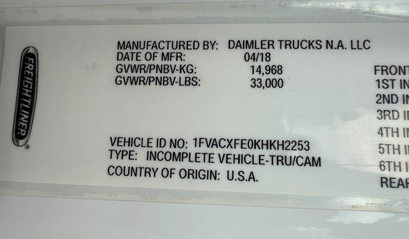 
								2019 Freightliner 300 HP Dump Truck full									