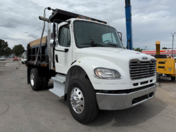 
										2019 Freightliner 300 HP Dump Truck full									