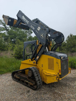
										2018 John Deere 323E Skid Steer full									