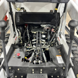 
										2015 Bobcat S450 Skid Steer full									