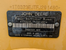 
										2018 John Deere 323E Skid Steer full									