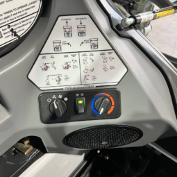 
										2015 Bobcat S450 Skid Steer full									