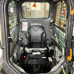 
										2015 Bobcat S450 Skid Steer full									