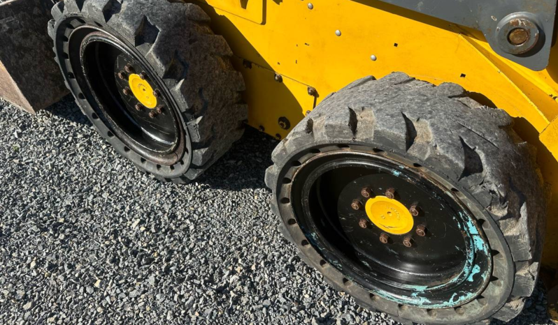 
								2018 John Deere 318G Skid Steer full									