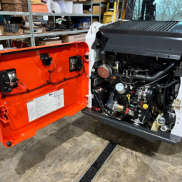 
										2015 Bobcat S450 Skid Steer full									