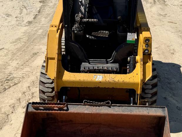 
								2018 Cat 226D Skid Steer full									