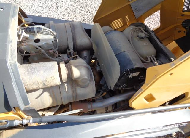 
								2019 Deere 410L Backhoe Loader full									