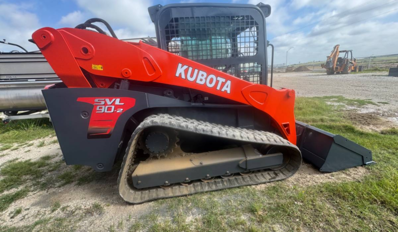 
								2016 Kubota SVL90-2 Skid Steer full									