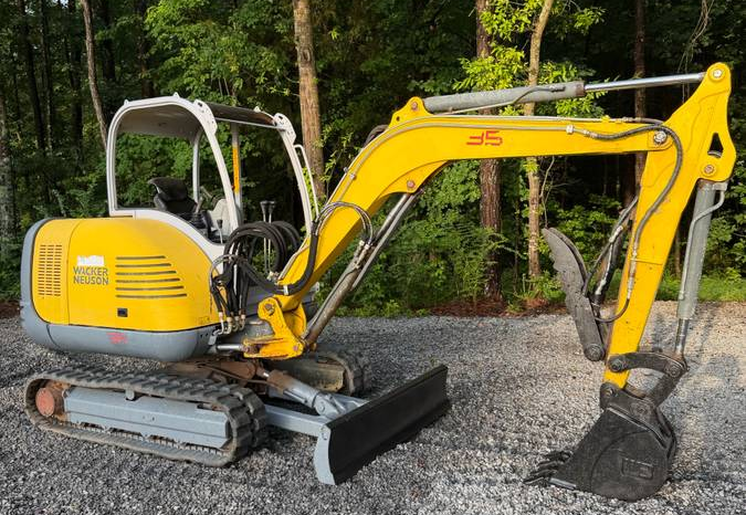 
								2017 Wacker Neuson 3503 Mini Excavator full									