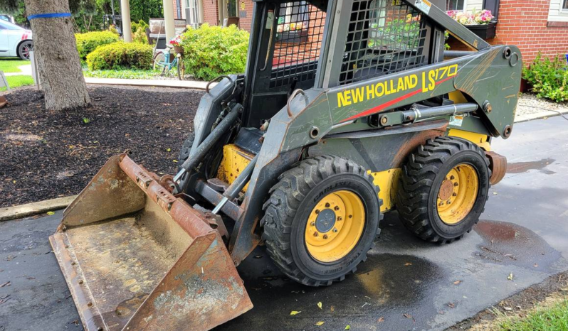 
								2006 New Holland LS170 Skid Steer full									