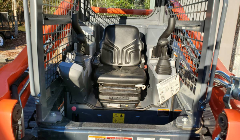 
								2022 Kubota SVL65-2 Skid Steer full									