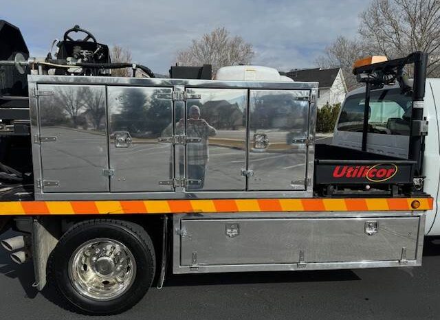 
								Used Coring Truck Utilicor MD-300 Truck Mounted 2015 Ford F-550 6.7L Powerstroke Diesel ONLY 12,000 ACTUAL MILES! full									