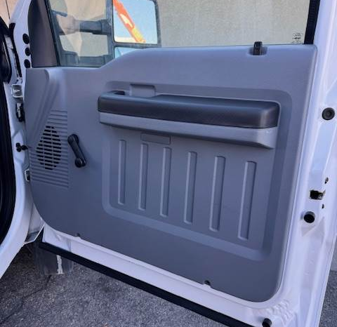 
								Used Coring Truck Utilicor MD-300 Truck Mounted 2015 Ford F-550 6.7L Powerstroke Diesel ONLY 12,000 ACTUAL MILES! full									