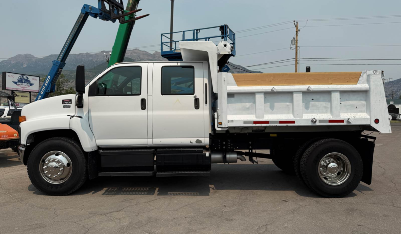 
								Used Dump Truck Crew Cab 2005 GMC C7 Duramax 7.8L Diesel Automatic Bobtail 51k Miles! NON CDL!! full									
