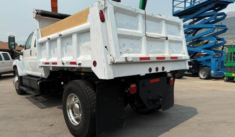 
								Used Dump Truck Crew Cab 2005 GMC C7 Duramax 7.8L Diesel Automatic Bobtail 51k Miles! NON CDL!! full									