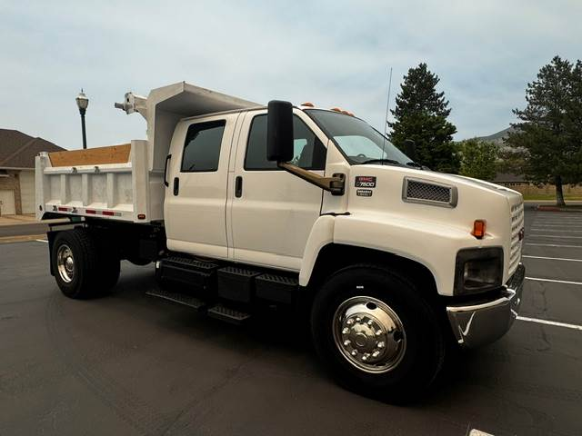 Used Dump Truck Crew Cab 2005 GMC C7 Duramax 7.8L Diesel Automatic Bobtail 51k Miles! NON CDL!!