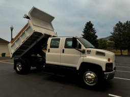 
										Used Dump Truck Crew Cab 2005 GMC C7 Duramax 7.8L Diesel Automatic Bobtail 51k Miles! NON CDL!! full									