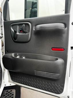 
										Used Dump Truck Crew Cab 2005 GMC C7 Duramax 7.8L Diesel Automatic Bobtail 51k Miles! NON CDL!! full									