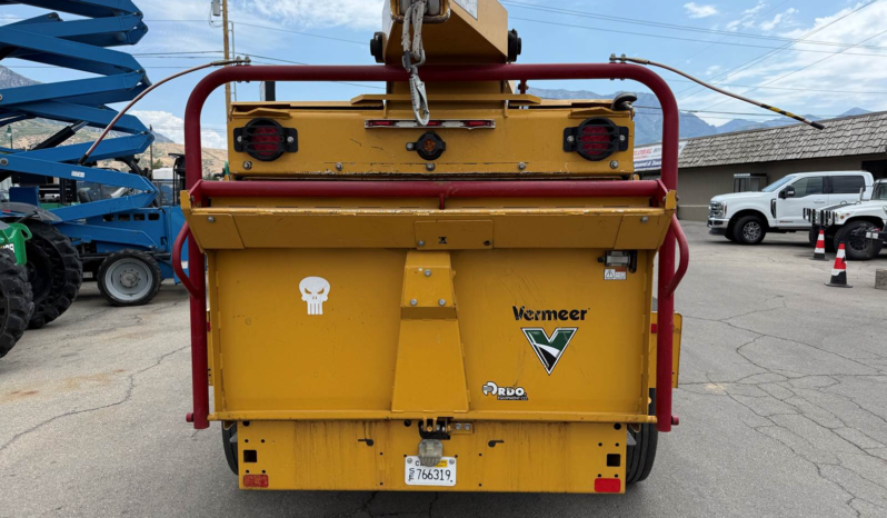 
								Used Wood / Brush Chipper 2021 Vermeer BC1500 15″ Portable full									