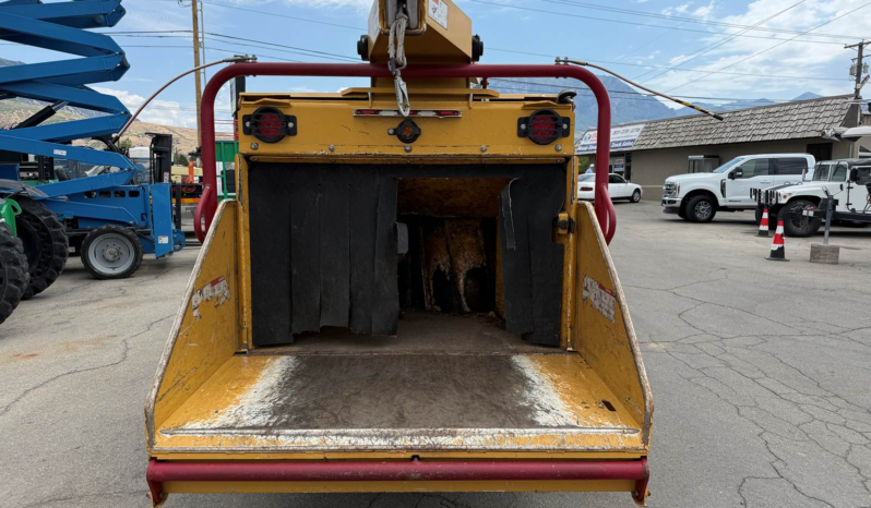 
								Used Wood / Brush Chipper 2021 Vermeer BC1500 15″ Portable full									